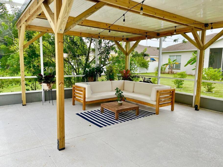 Sandy Oasis 5 Bedroom With Pool Sarasota 布雷登顿 外观 照片