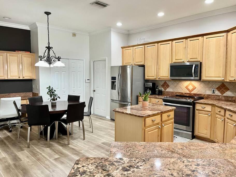 Sandy Oasis 5 Bedroom With Pool Sarasota 布雷登顿 外观 照片
